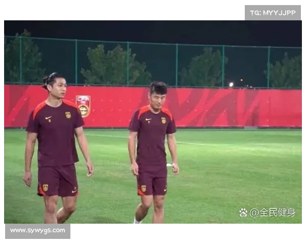 韦世豪与张玉宁在国足世预赛中的精彩表现引发金牌育言家广泛关注 韦世豪与张玉宁在国足世预赛中的精彩表现引发金牌育言家广泛关注